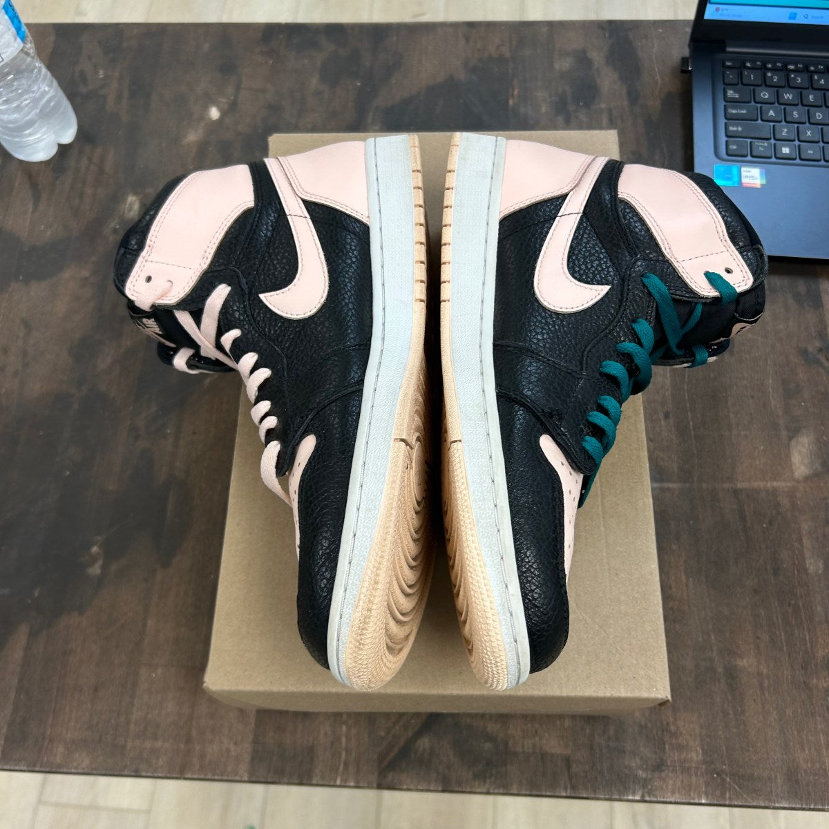 Jordan 1 Retro High Black Crimson Tint Size 11 (Pre-Owned) - Image 3