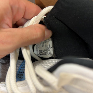 Jordan 11 Retro Legend Blue (2024) Size 10 (Pre-Owned) - Image 7