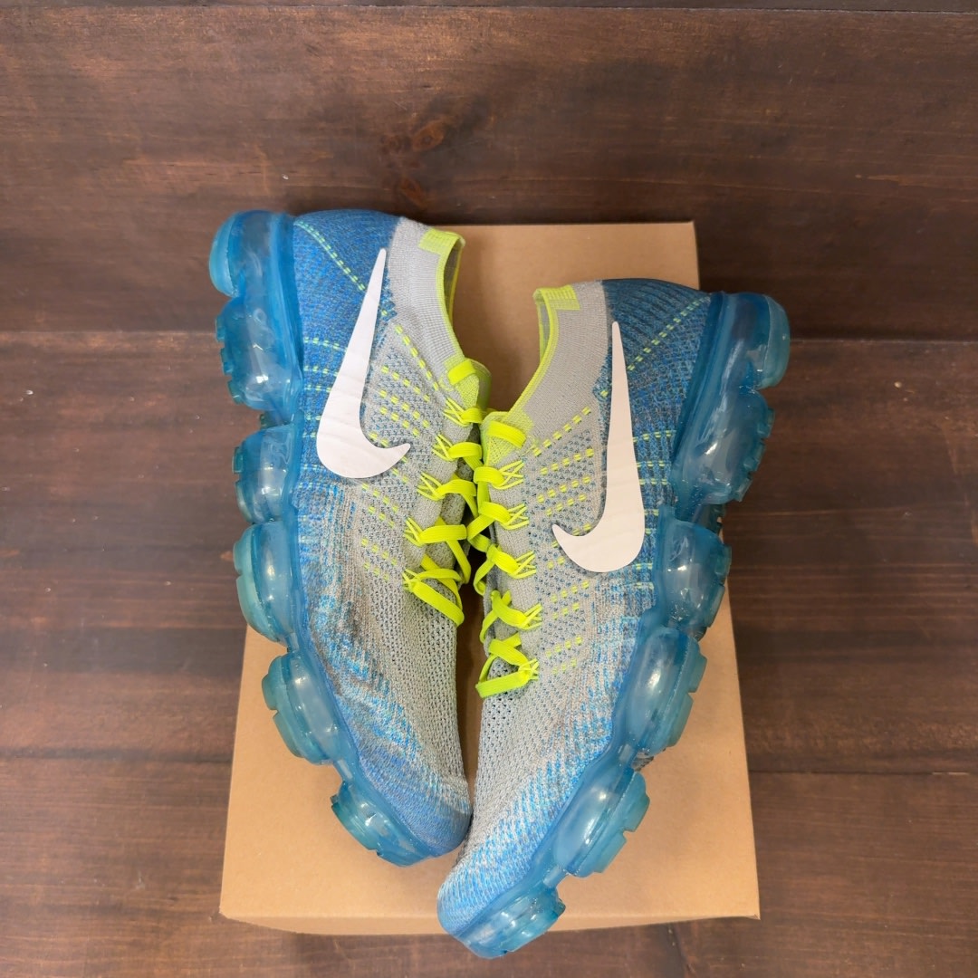 Nike Air VaporMax Sprite Size 11.5 (Pre-Owned) - Image 2