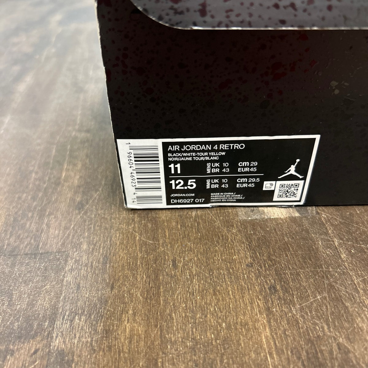 Jordan 4 Retro Thunder (2023) - Image 6