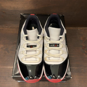Jordan 11 Retro Low Concord Bred Size 9.5 (Pre-Owned) - tag
