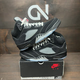 Jordan 5 Retro OG Black Metallic Reimagined Size 9.5 (Pre-Owned)