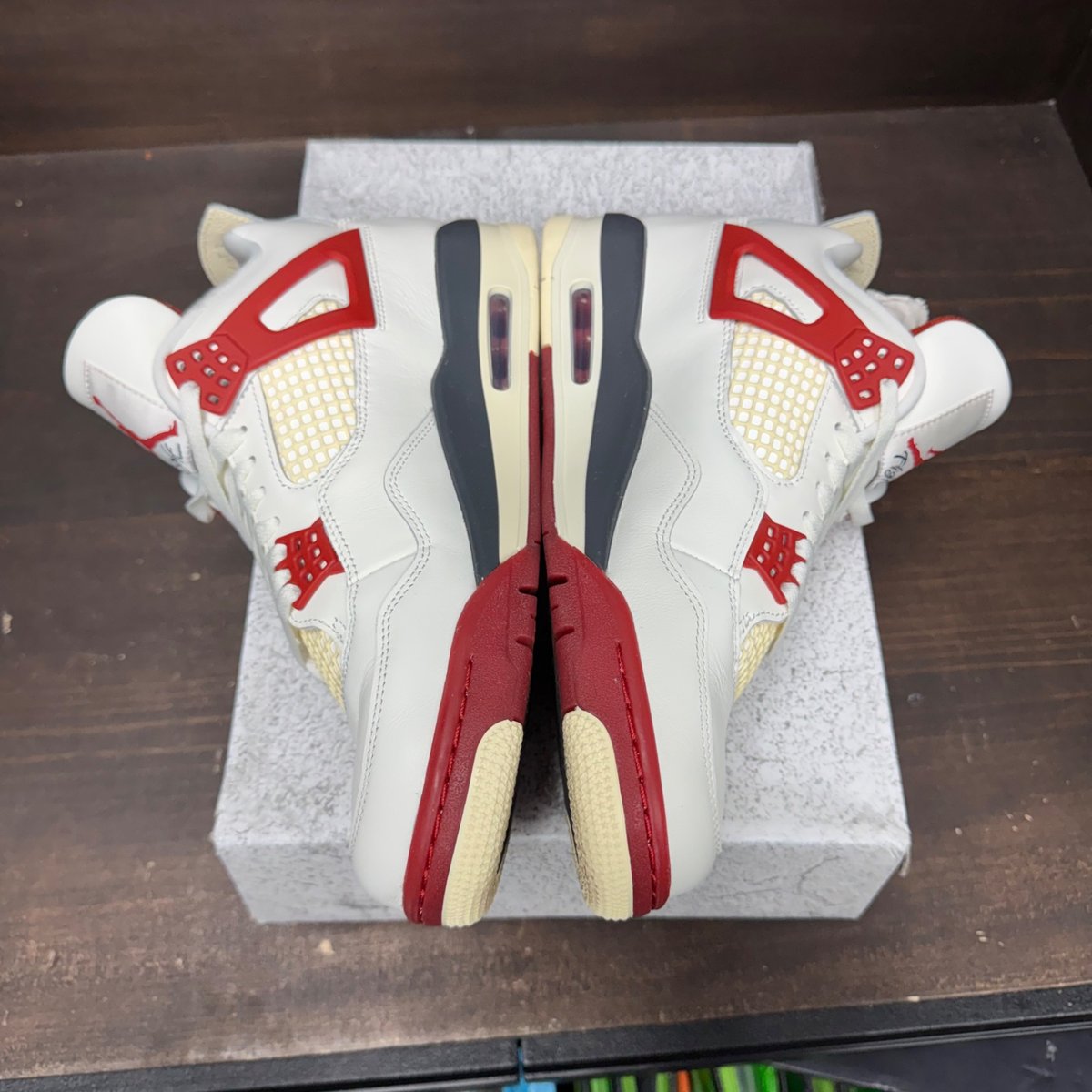 Jordan 4 Retro OG Nigel Sylvester Brick After Brick Size 10 (Pre-Owned) - tag