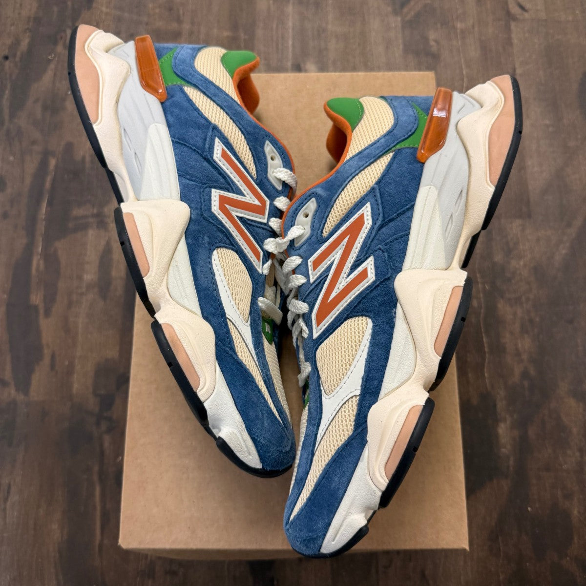 New Balance 9060 Blue Beige Size 10 (Pre-Owned) - Image 1