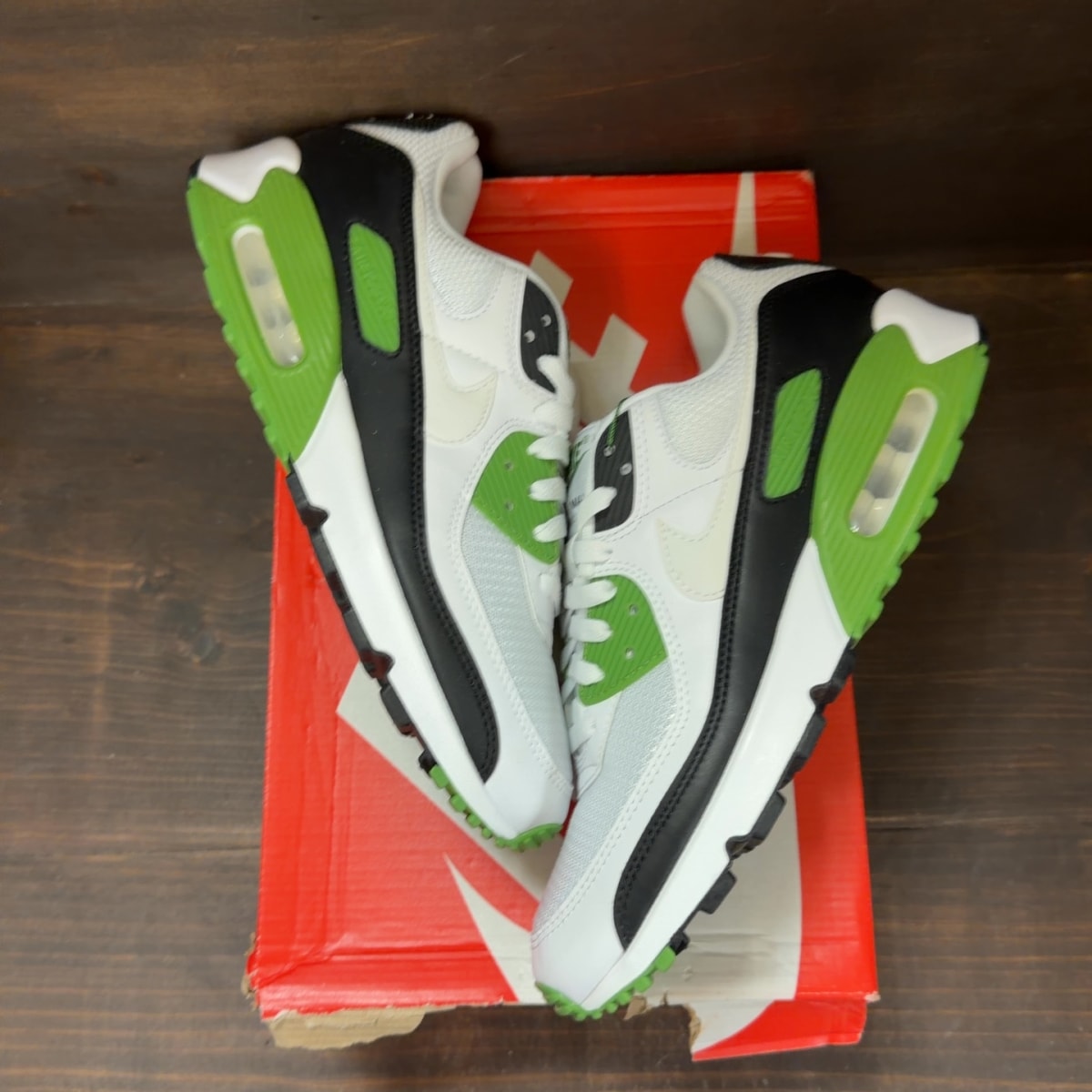 Nike Air Max 90 Recraft Chlorophyll Size 10 - Image 2