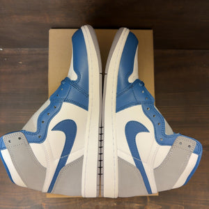 Jordan 1 Retro High OG True Blue Size 10.5 (Pre-Owned) - Image 5