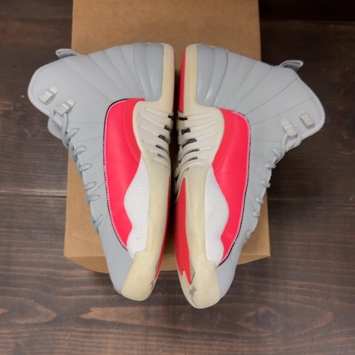 Jordan 12 Retro Wolf Grey Racer Pink (GS) Size 7Y (Pre-Owned) - aux