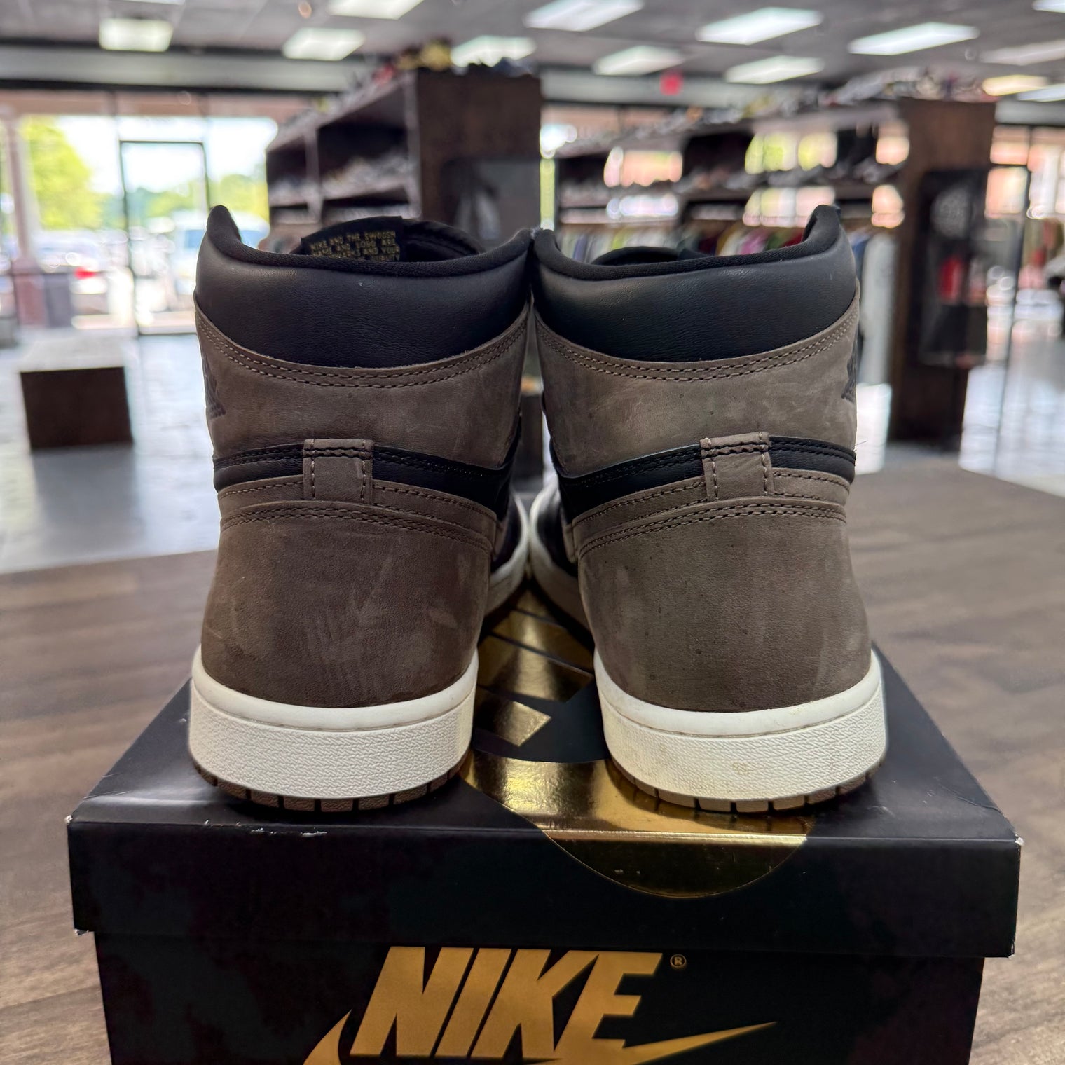 Palomino Jordan 1 High (USED)