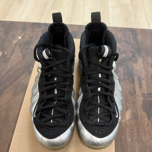 Nike Air Foamposite Pro Silver Surfer Size 8 (Pre-Owned) - Image 2