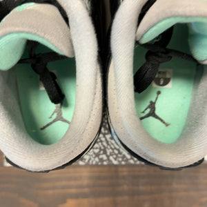 Jordan 3 Retro Green Glow Size 9 (Pre-Owned) - aux