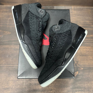 Jordan 3 Retro Flyknit Black - Image 2
