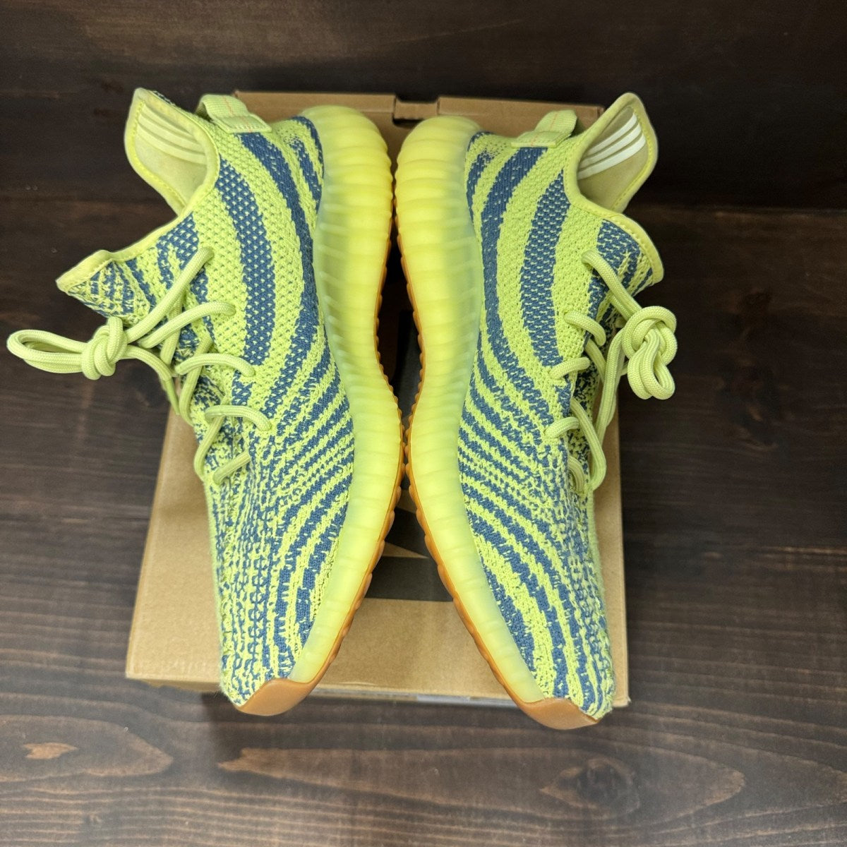adidas Yeezy Boost 350 V2 Semi Frozen Yellow - Image 4