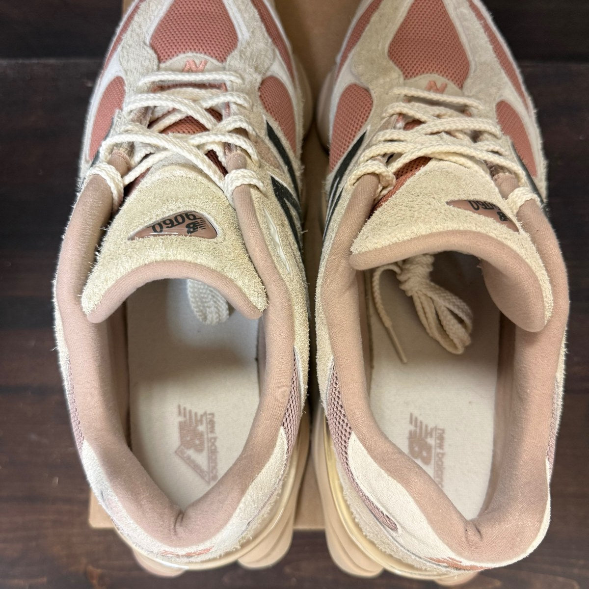 New Balance 9060 Flat Taupe Light Sparrow (Foot Locker Exclusive) Size 12 (Pre-Owned) - Image 4