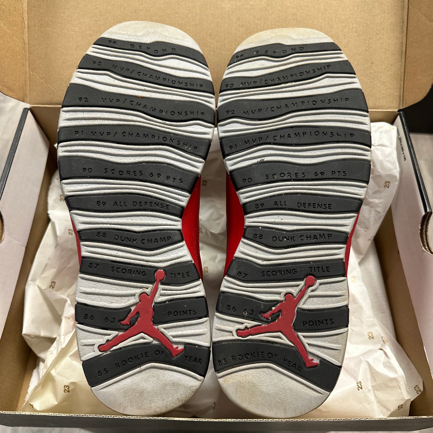 Jordan 10 Bulls Over Broadway (USED)