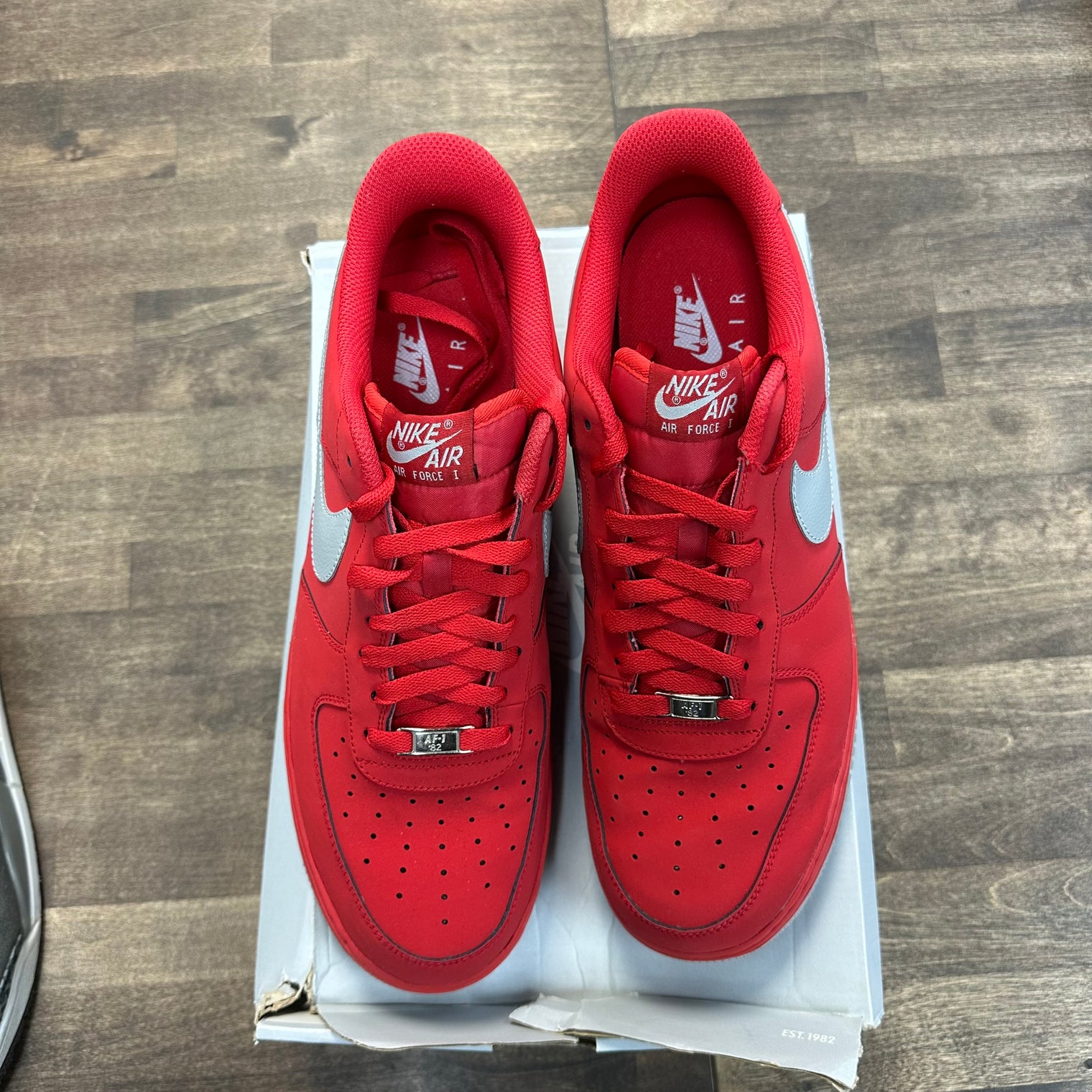 Grey Red Air Force 1 Low (USED)