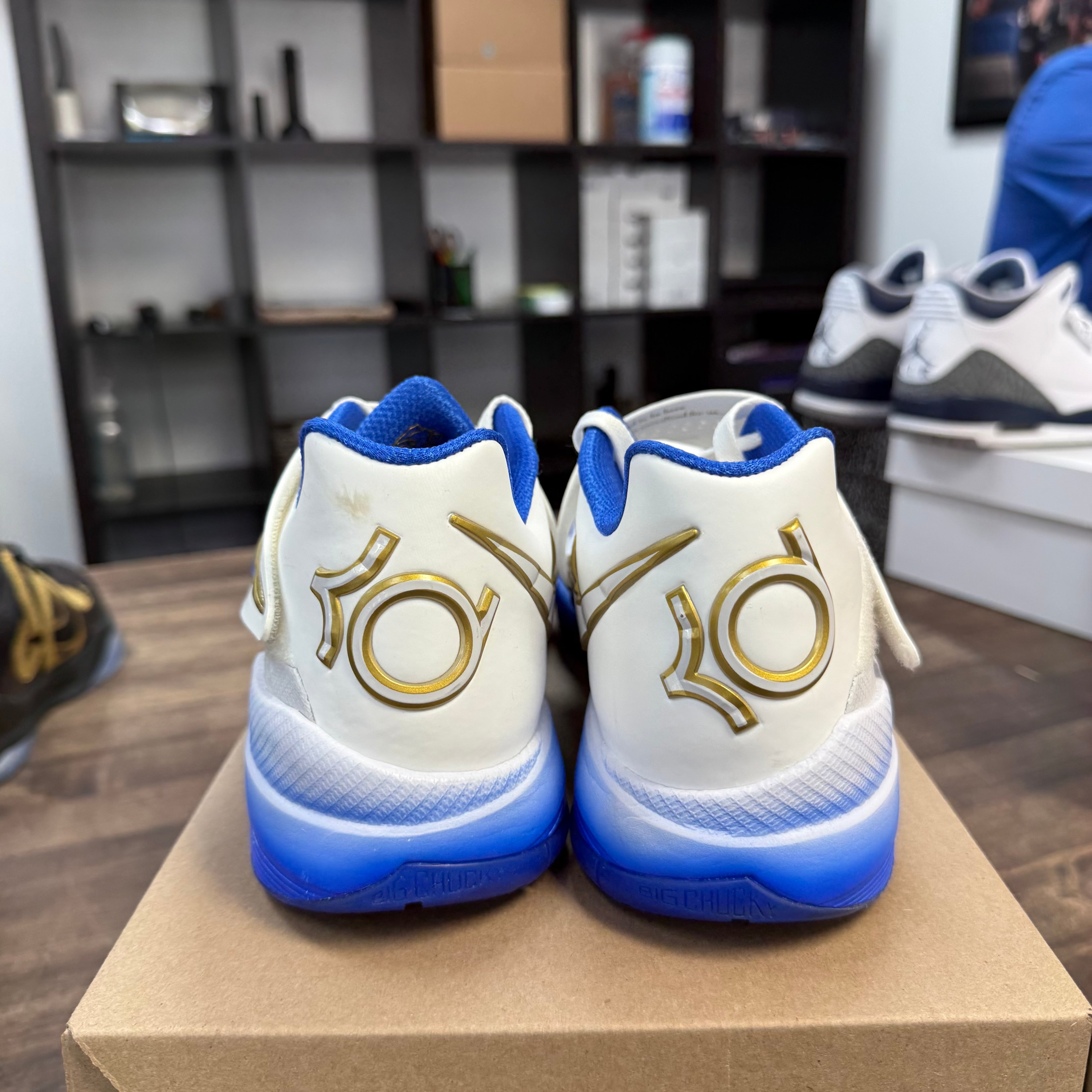 Nike Real MVP KD 4 (USED, No Box) Size 11 (Pre-Owned) - Image 4
