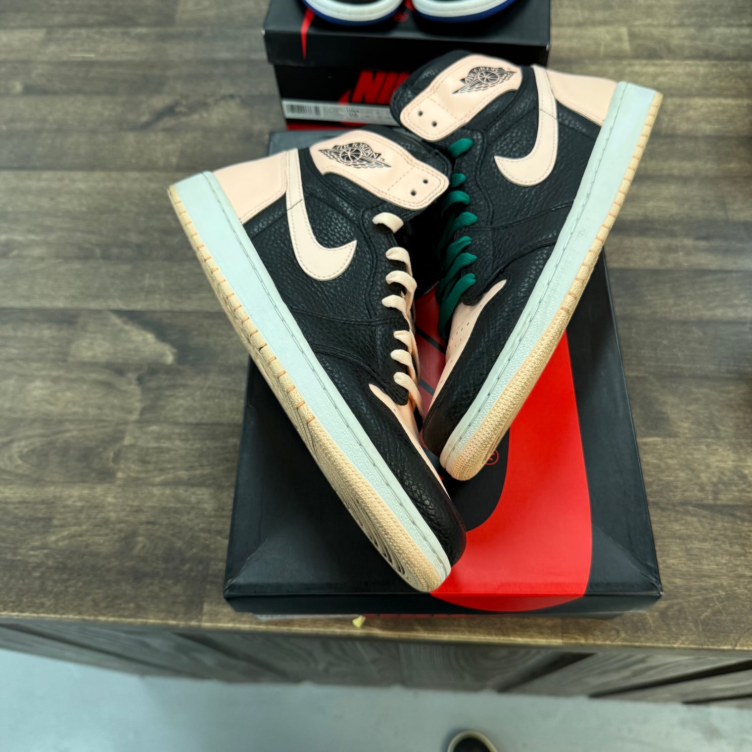 Crimson Tint Jordan 1 High (USED)