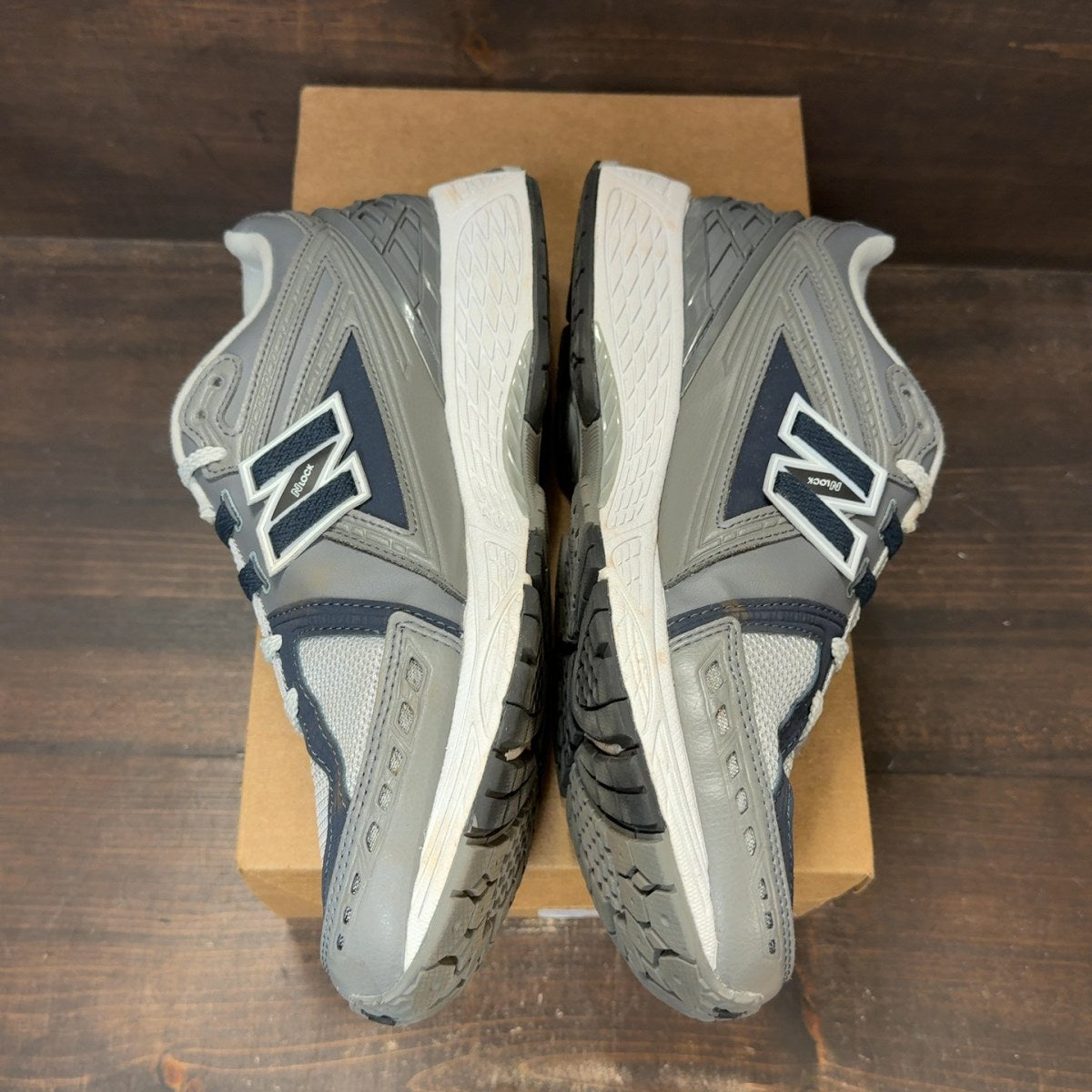 New Balance 1906R Grey Navy Size 11.5 (Pre-Owned) - Image 4