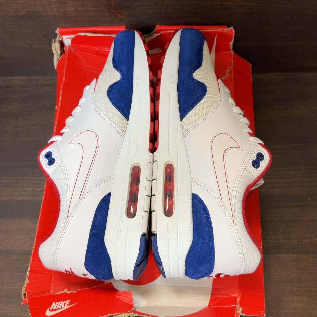 Nike Air Max 1 White Red Blue Size 9.5 (Pre-Owned) - Image 6