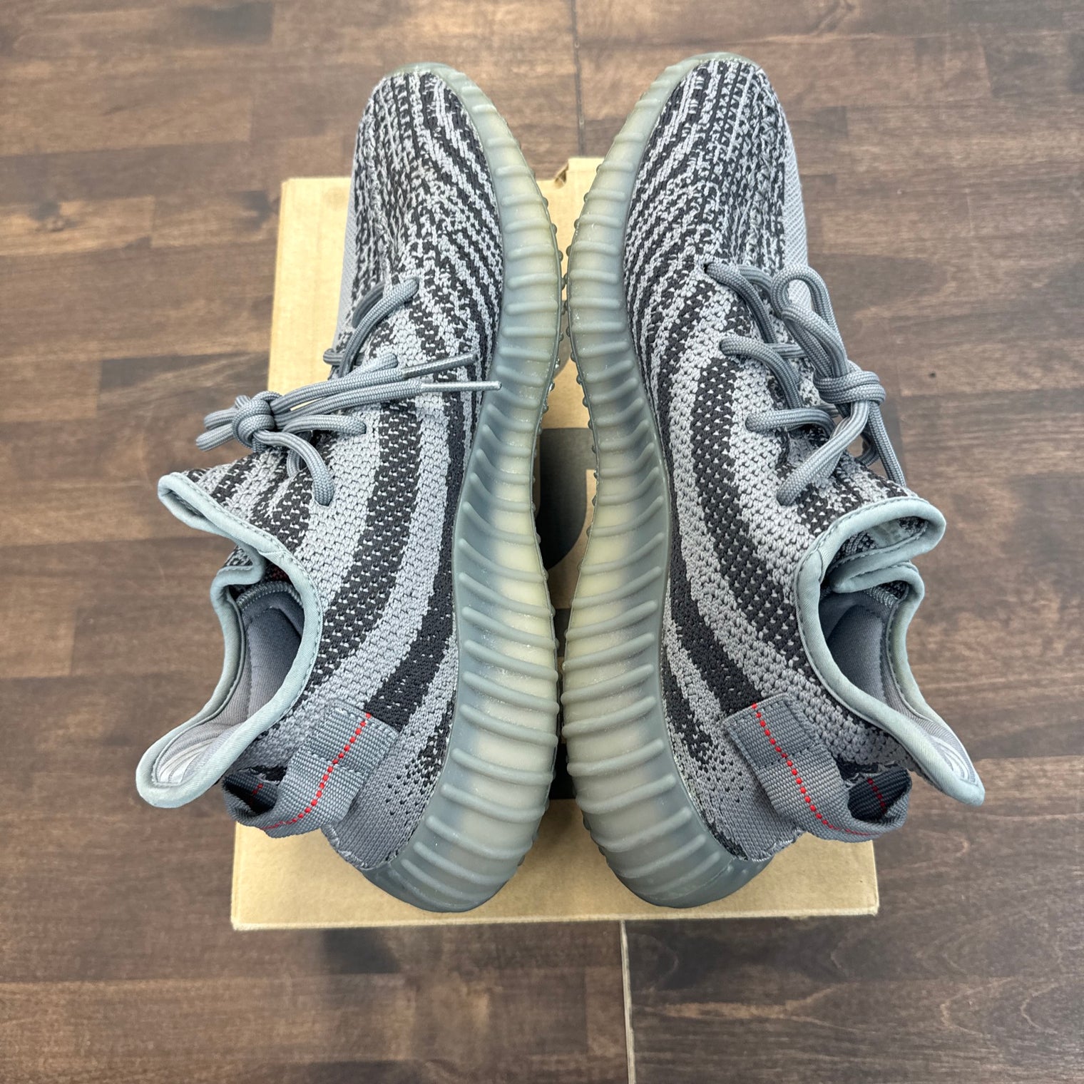 Beluga 2.0 Yeezy 350 (USED)