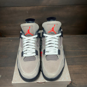 Jordan 4 Retro Taupe Haze Size 11 (Pre-Owned)