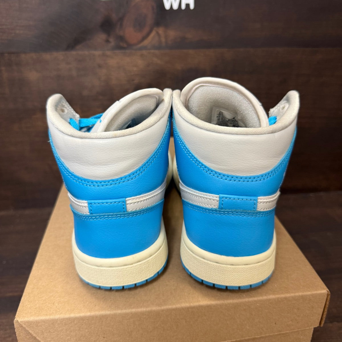 Jordan 1 Mid Dark Powder Blue White Sail Neutral Grey (Women's) Size 6.5W (Pre-Owned) - Image 4