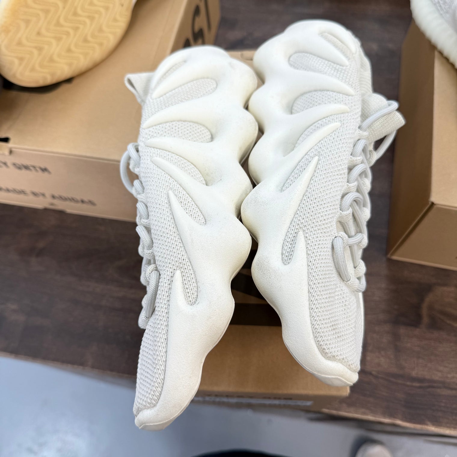 Cloud Yeezy 450 (USED)