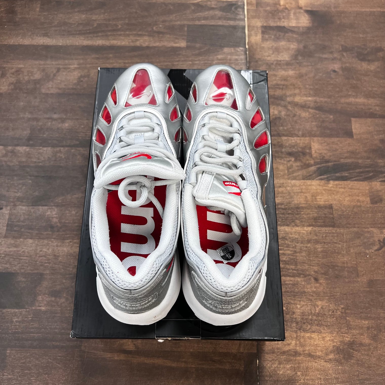 Air Max 96 Supreme Metallic Silver (USED)