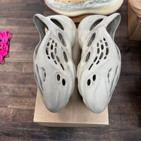 Stone Sage Yeezy Foam RNNR (USED, No Box)