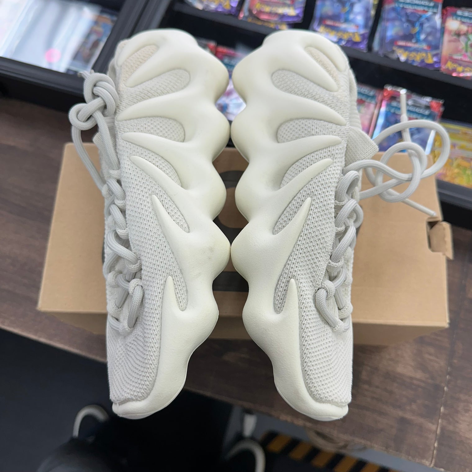 Cloud Yeezy 450 (USED)