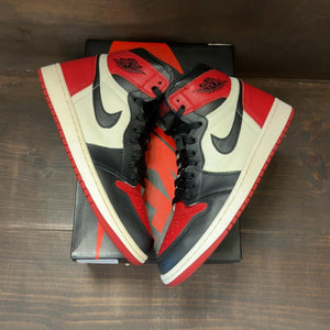 Jordan 1 Retro High Bred Toe Size 9 (Pre-Owned) - back