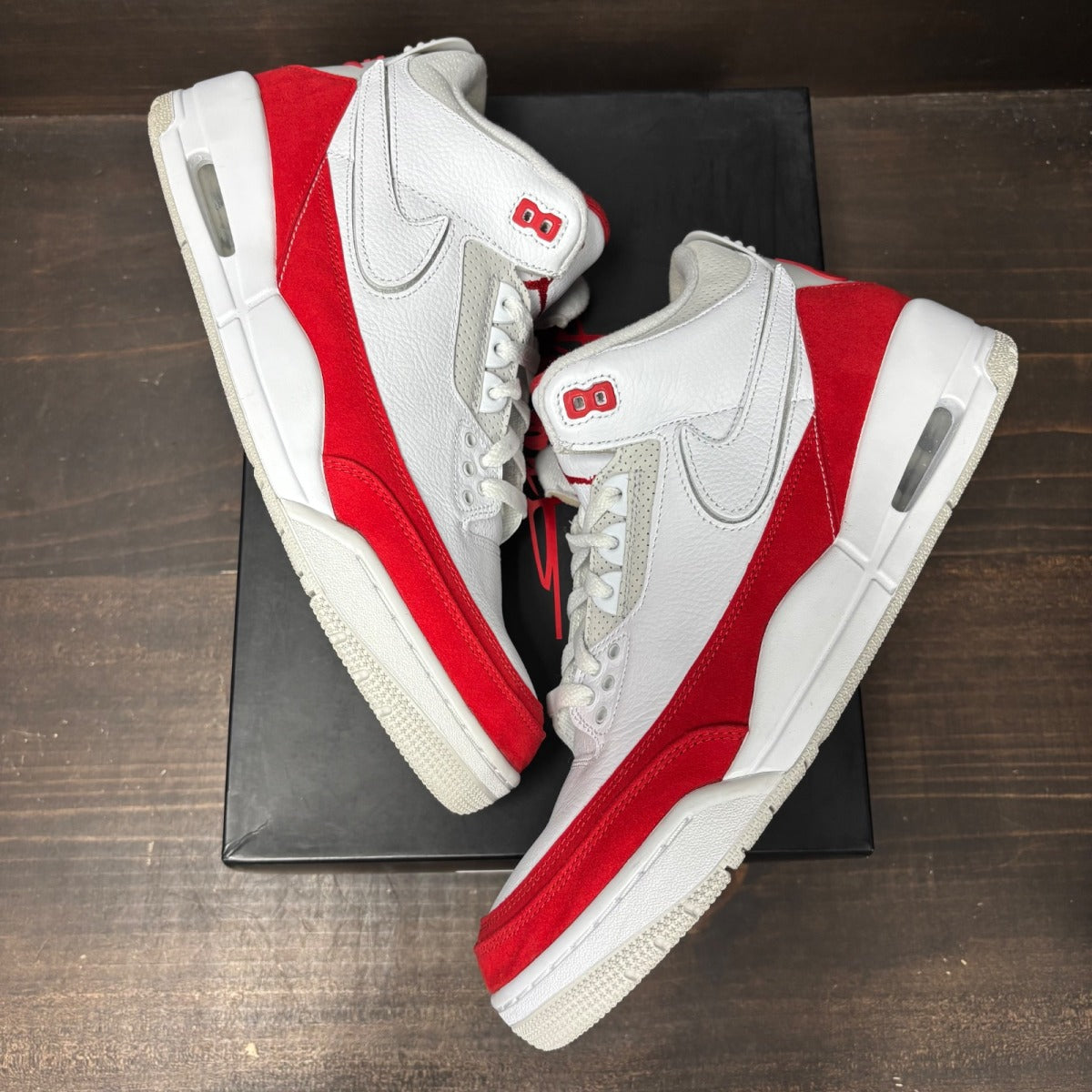 Jordan 3 Retro Tinker White University Red - Image 2