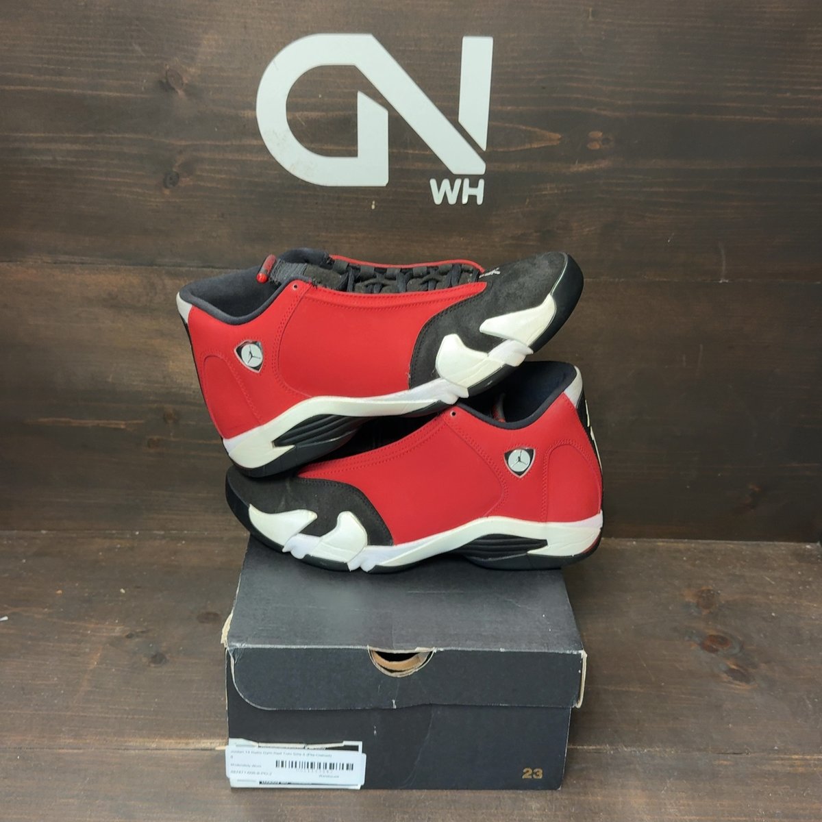 Jordan 14 Retro Gym Red Toro Size 8 (Pre-Owned) - front