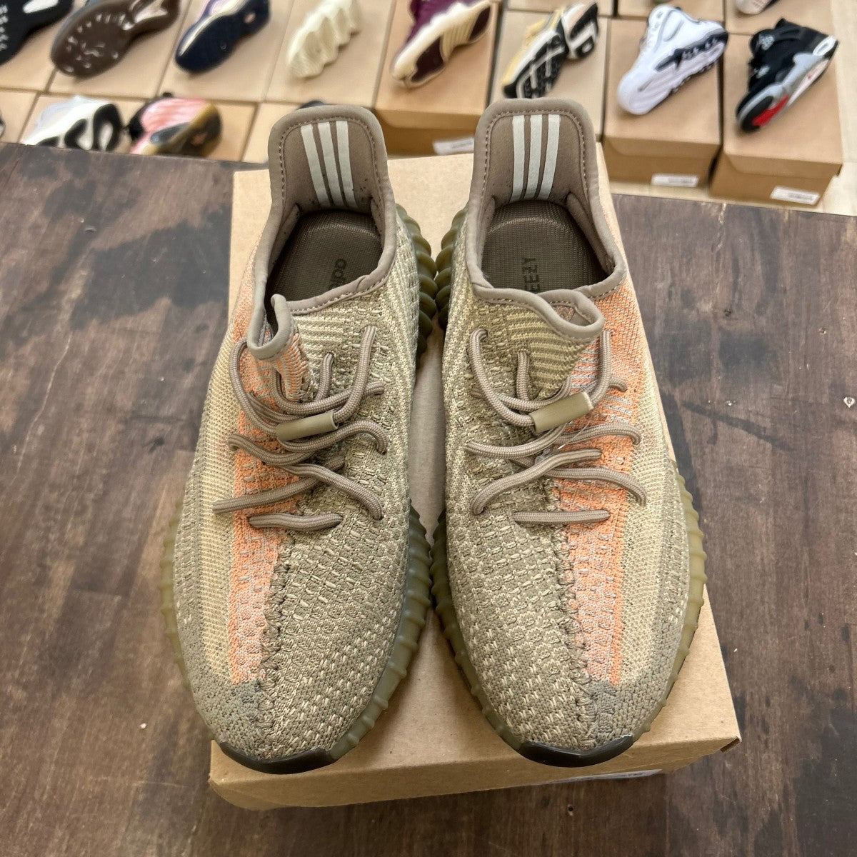 adidas Yeezy Boost 350 V2 Sand Taupe Size 9 (Pre-Owned) - Image 2