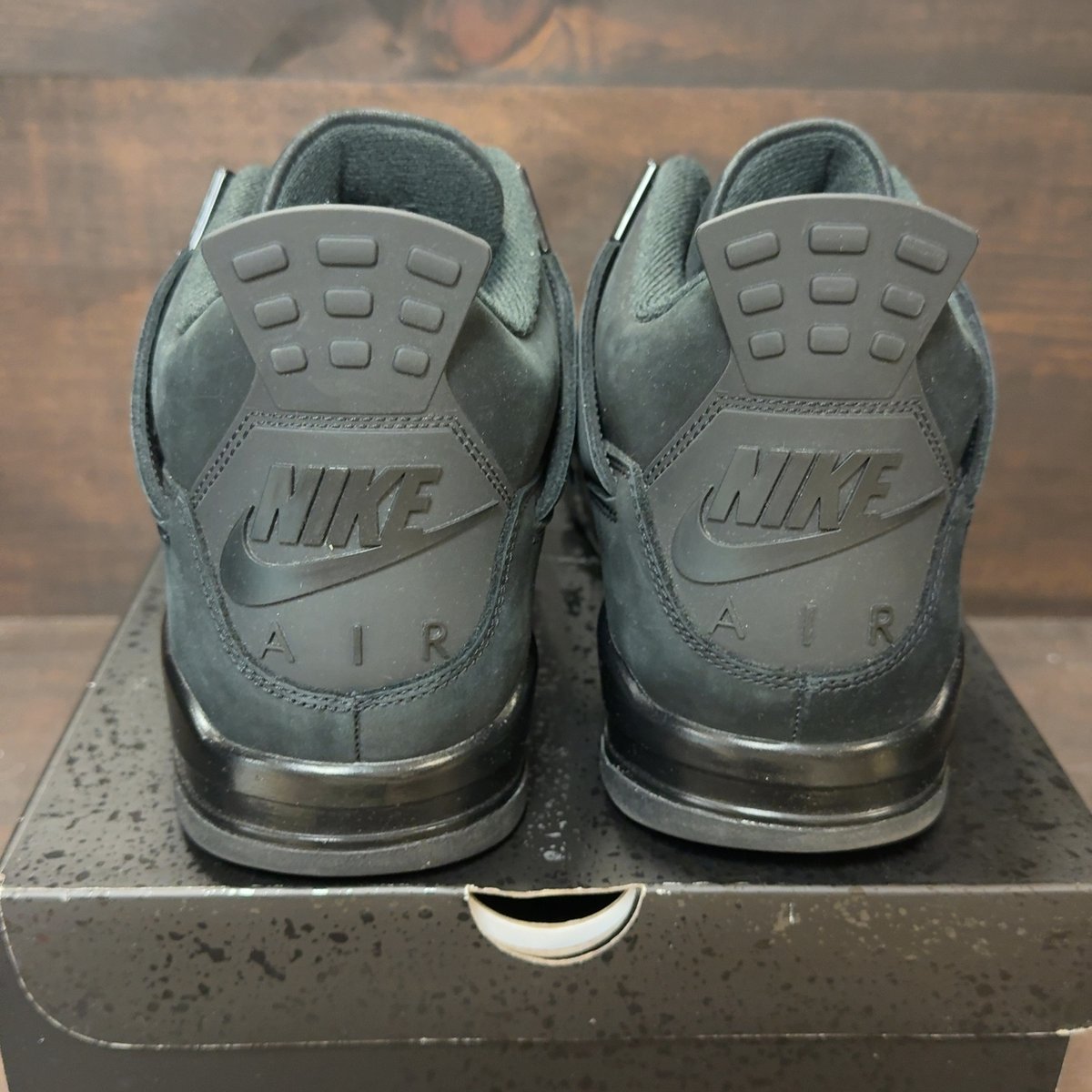 Jordan 4 Retro Black Cat (2025) Size 13 (Pre-Owned) - aux