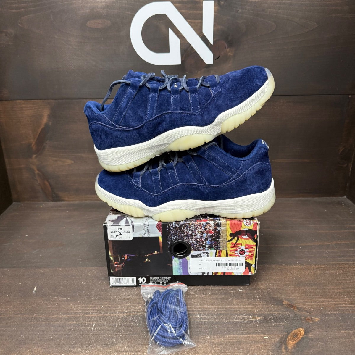 Jordan 11 Retro Low Derek Jeter RE2PECT - Image 1
