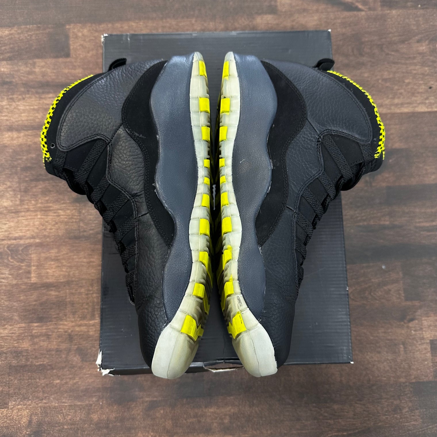Air Jordan 10 Venom Green (Used)