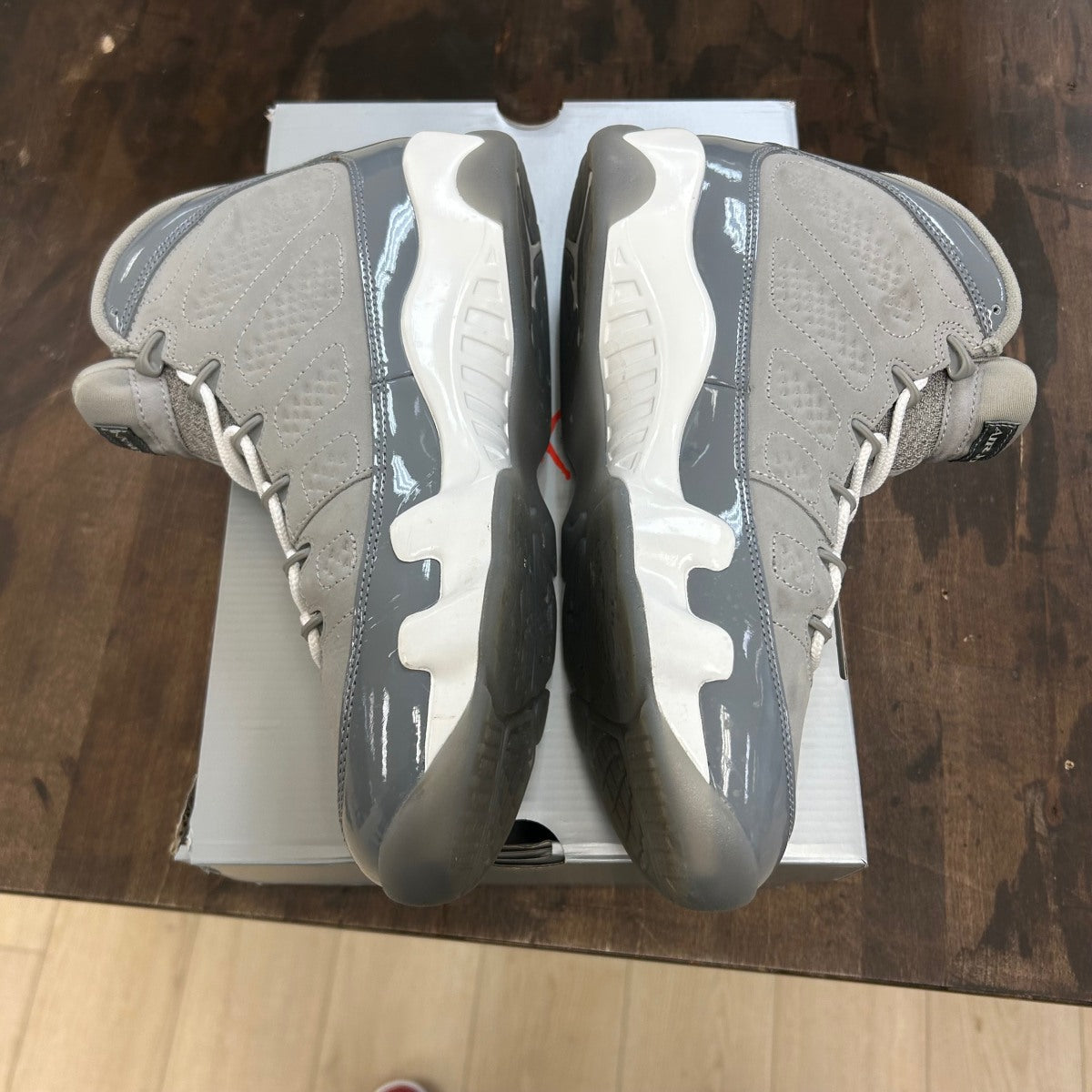 Cool Grey Jordan 9 Retro Size 10.5 (Pre-Owned) - Image 3