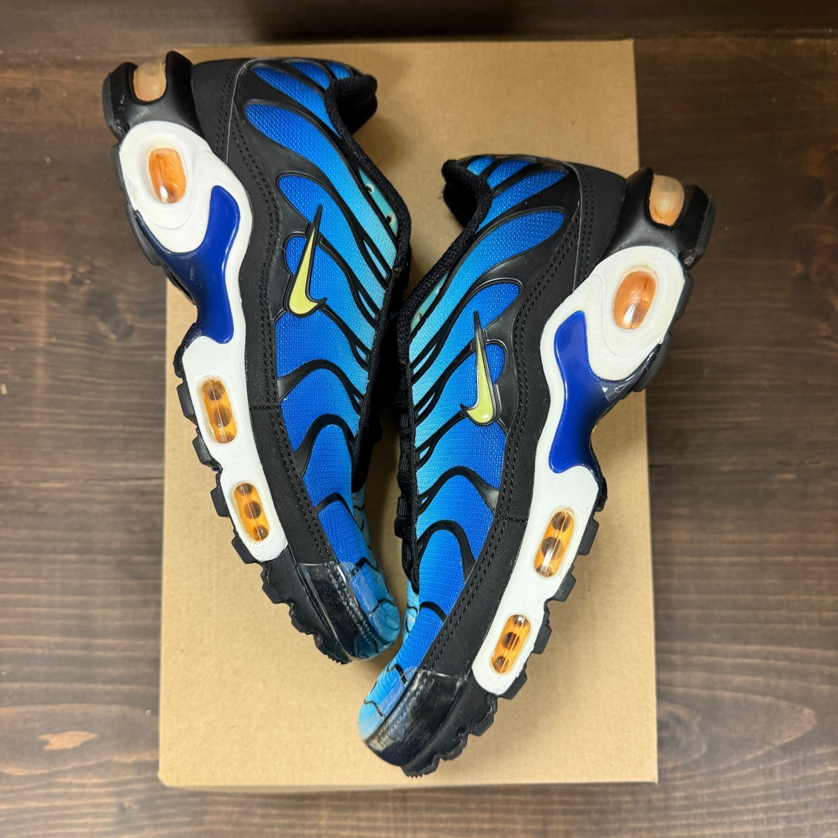 Nike Air Max Plus OG Hyper Blue (2018) Size 6.5 (Pre-Owned) - Image 2