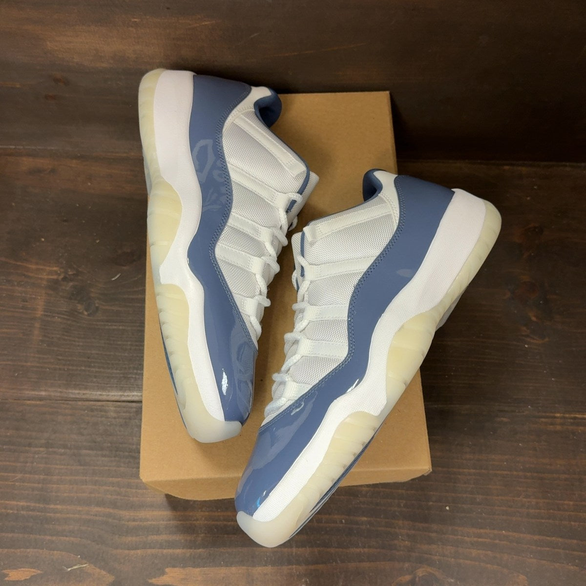 Jordan 11 Retro Low Diffused Blue Size 12 - Image 2