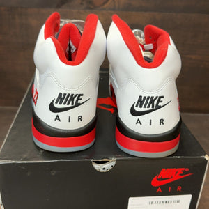 Jordan 5 Retro Fire Red Black Tongue (2025) - Image 5