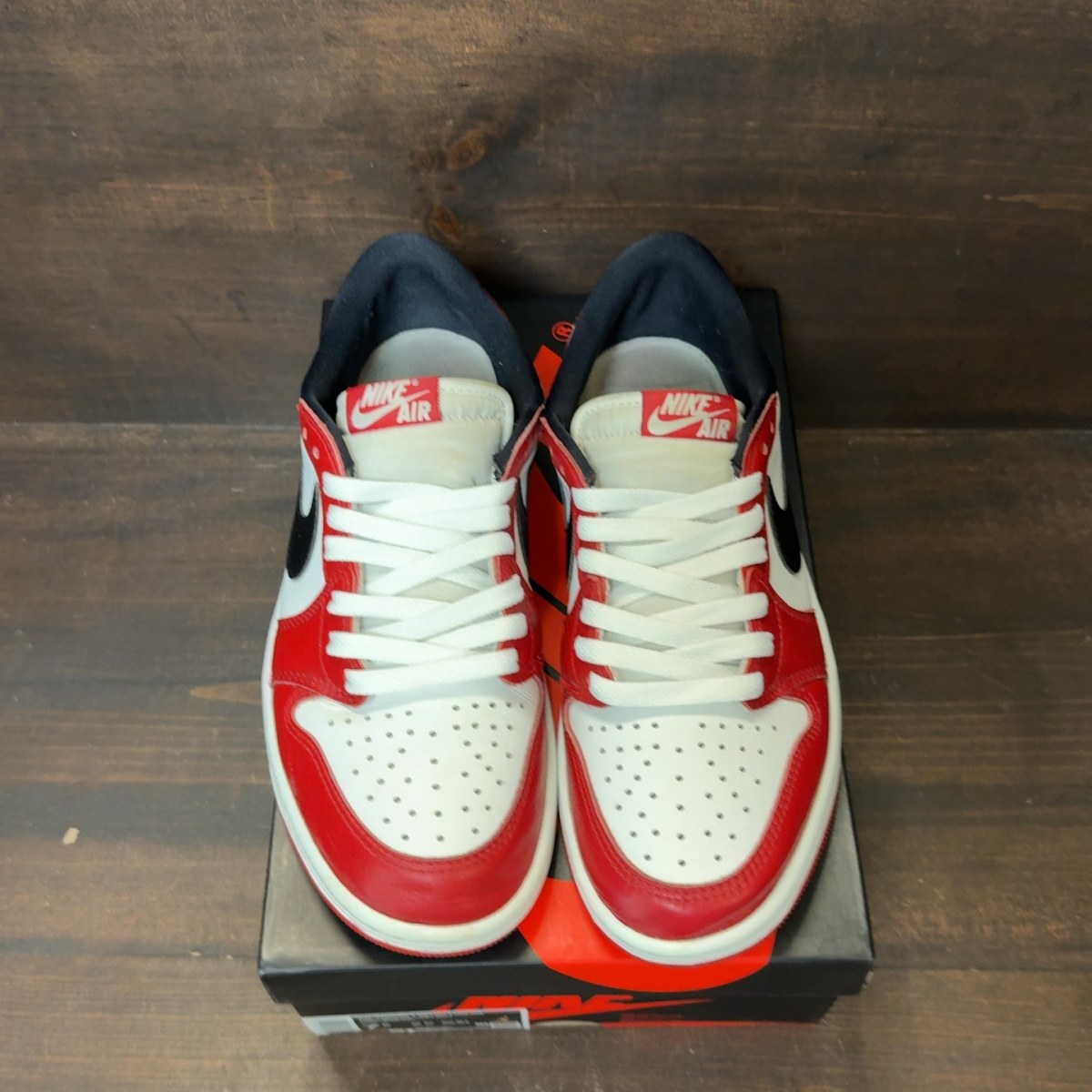 Jordan 1 Retro Low OG Chicago (2025) Size 7.5 (Pre-Owned)