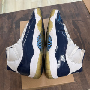 Jordan 11 Retro UNC Win Like 82 Size 11 (Pre-Owned) - Image 4