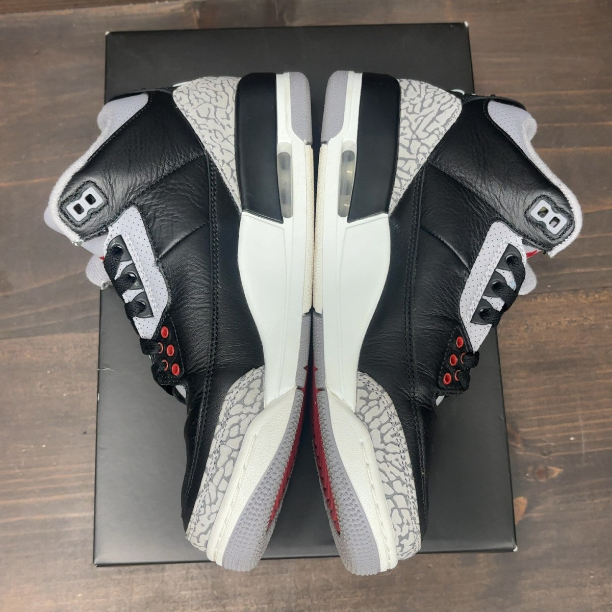 Jordan 3 Retro OG Black Cement (2024) Size 8.5 (Pre-Owned) - Image 4