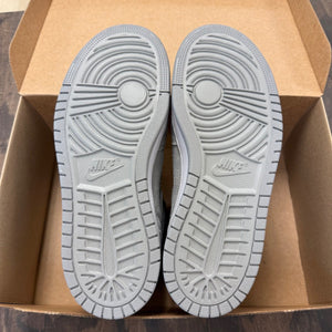 Jordan 1 Zoom CMFT Metallic Silver (Women's) Size 10.5W (Pre-Owned) - Image 5
