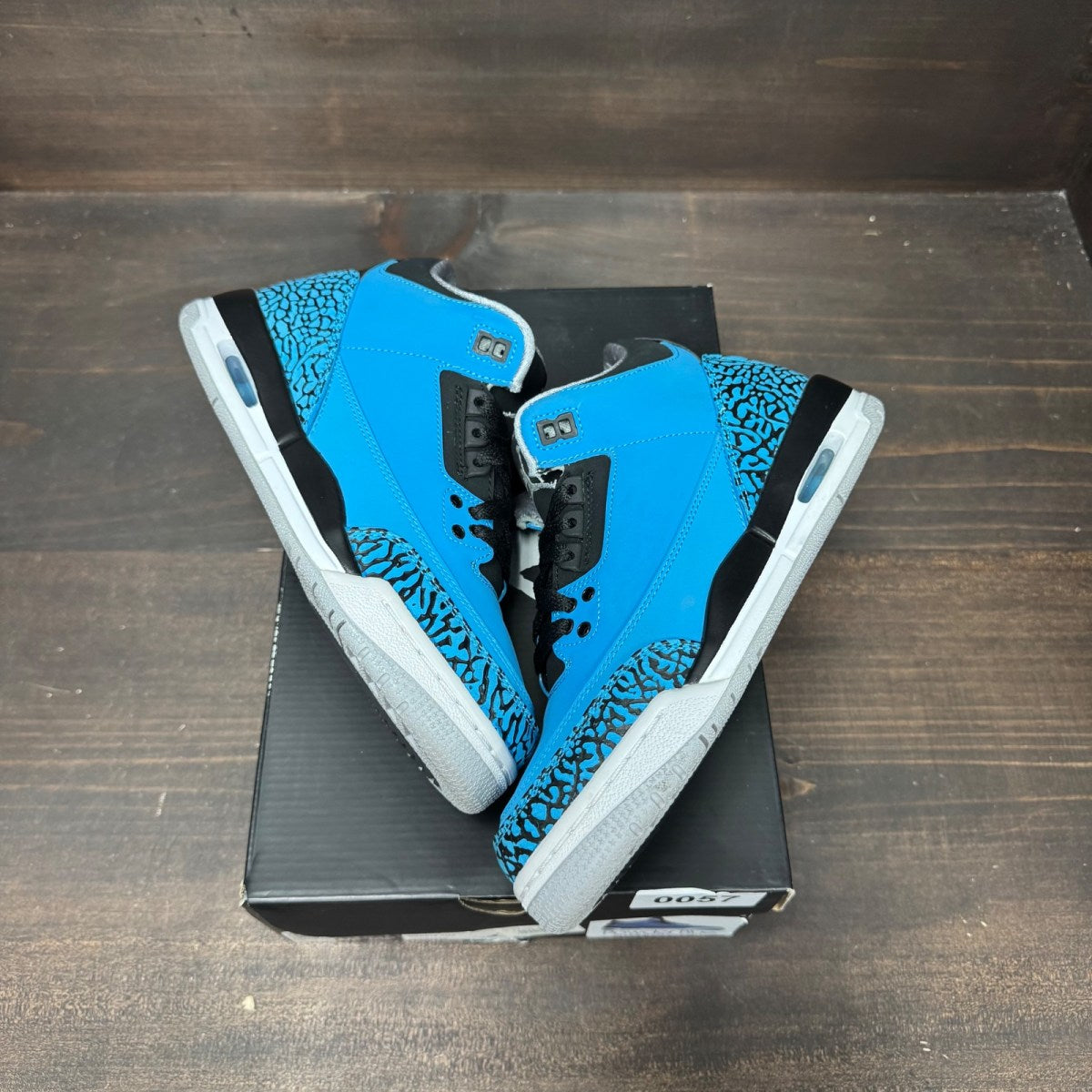 Jordan 3 Retro Powder Blue (GS) - Image 2