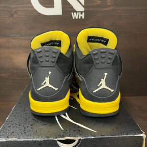 Jordan 4 Retro Thunder (2023) Size 10 (Pre-Owned)