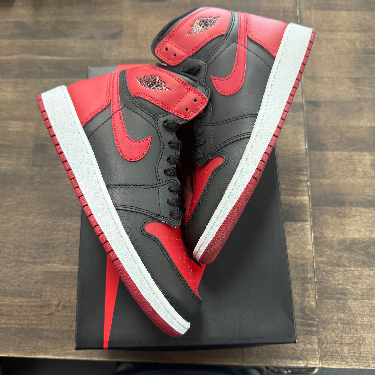 Banned Bred Jordan 1 High (Lightly Worn)