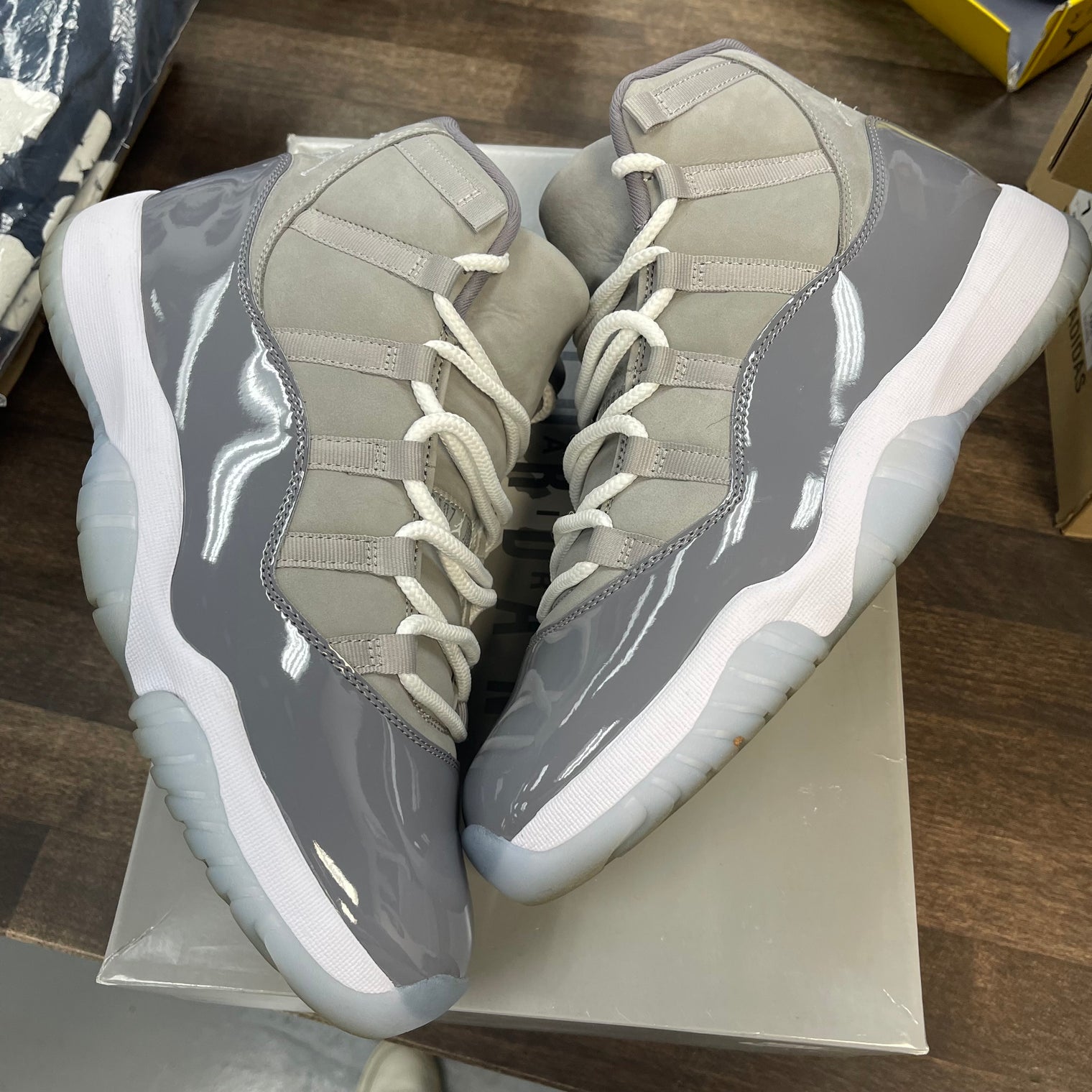 Cool Grey Jordan 11 (USED)