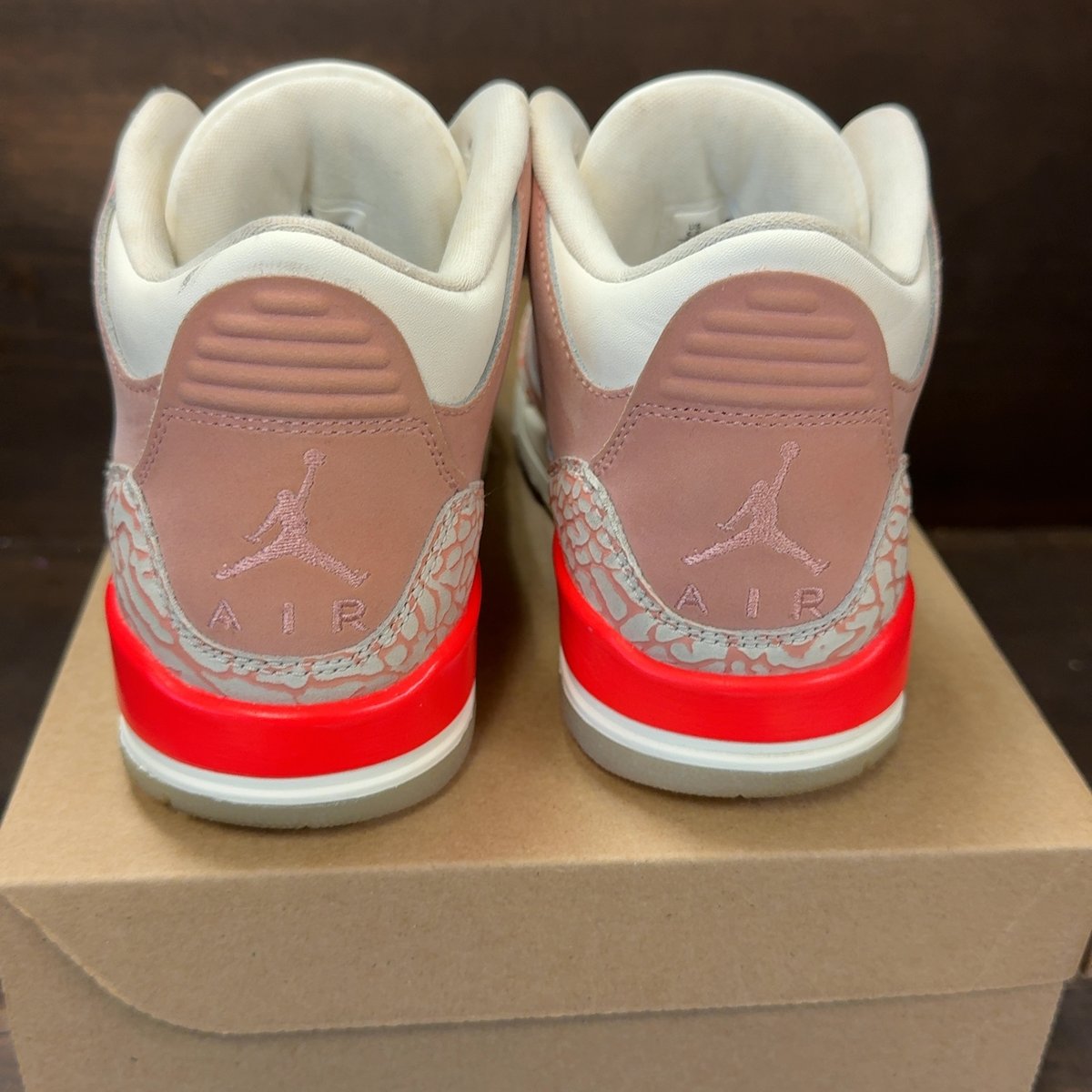 Jordan 3 Retro Rust Pink (Women's) Size 5.5W (Pre-Owned) - aux